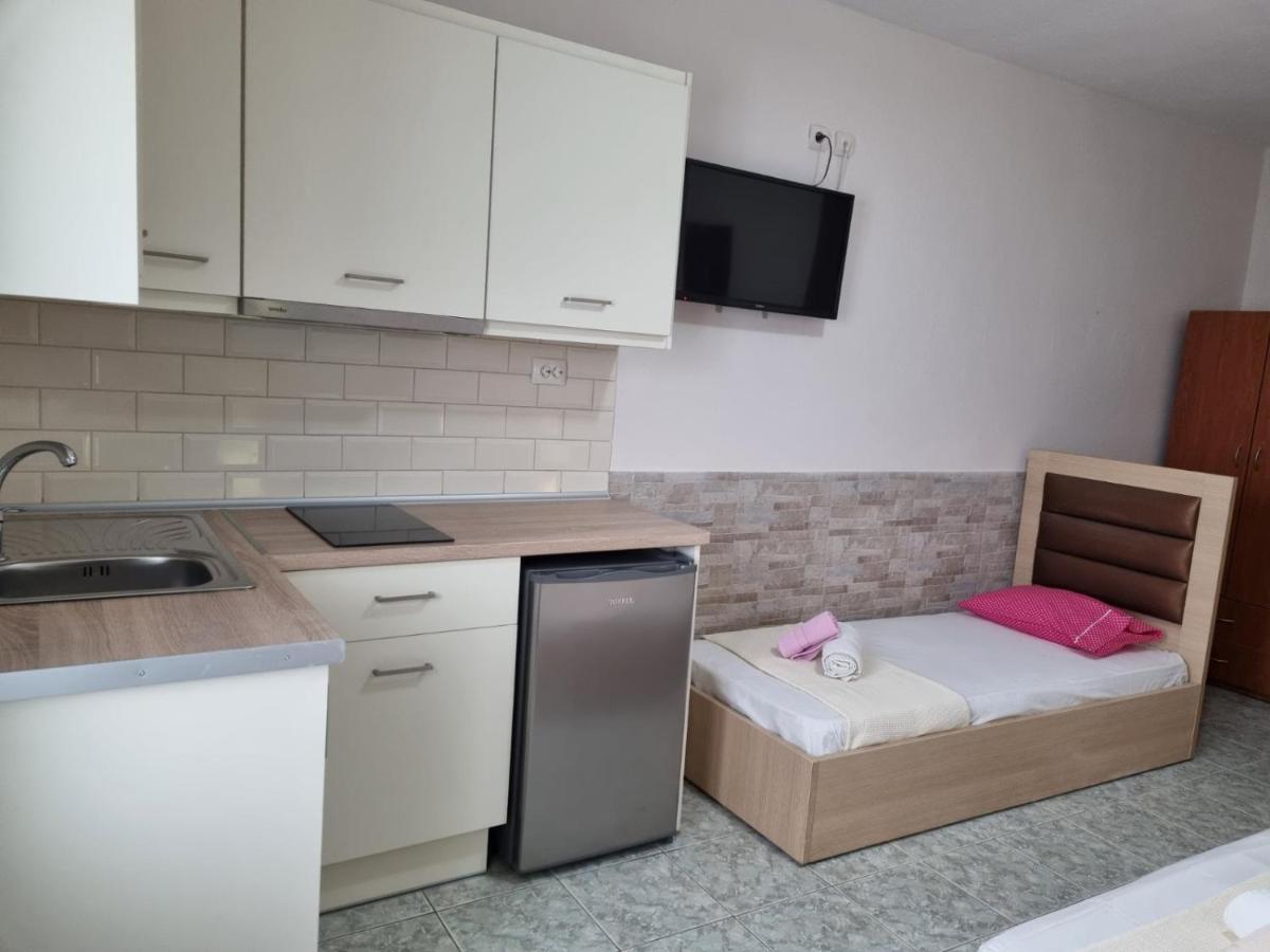 Anna Christina Apartments Metamorfosi  Zewnętrze zdjęcie
